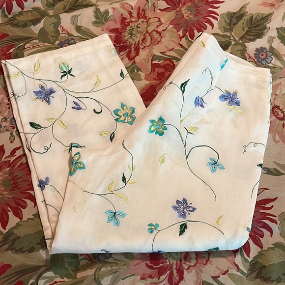 ALLISON TAYLOR size 12 Embroidered Floral Vine Crop Pant Lined Linen Elegant - Picture 3 of 12